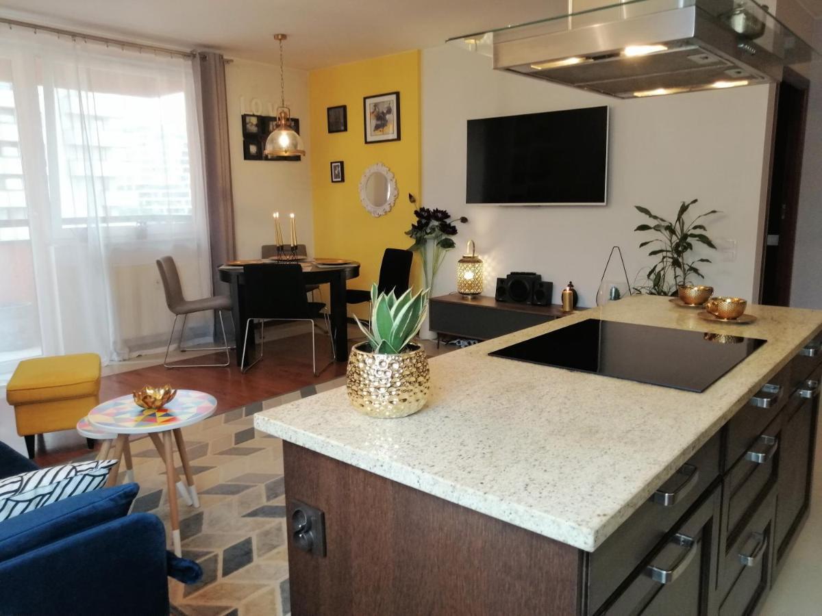 Orange Water Apartment Gdańsk Eksteriør billede